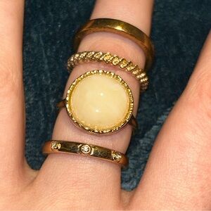 Elegant Gold and Cream Ring Set